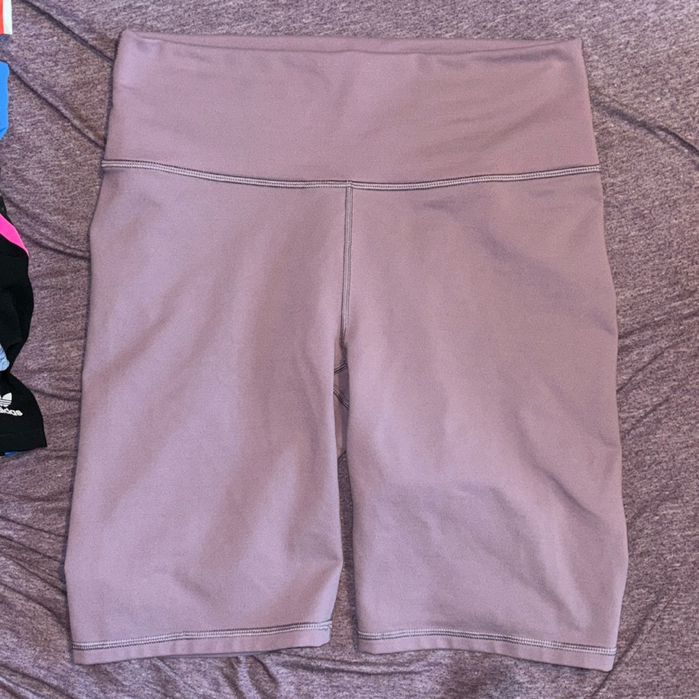 Fabletics Bike Shorts Powerhold M Mauve Purple High Rise